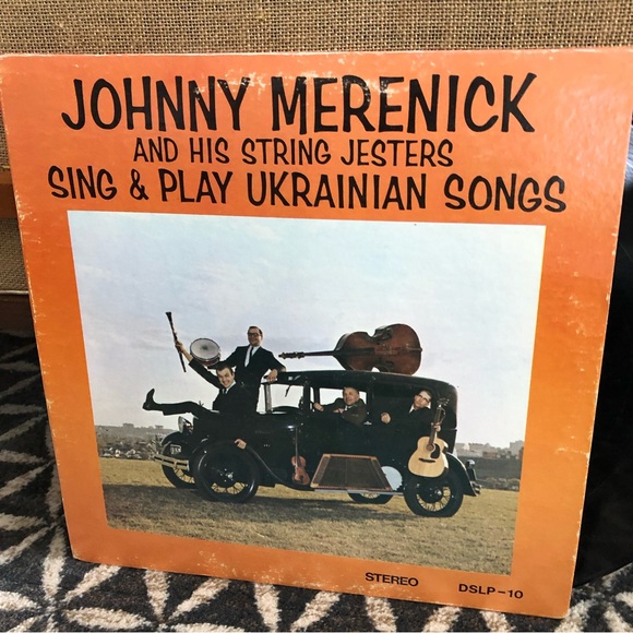 70's "Johnny Merenick and His String Jesters Sing & Play Ukrainian Songs" Record - Picture 3 of 11